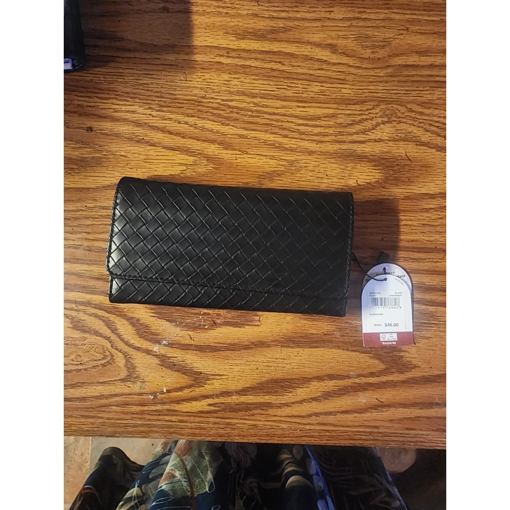 Vintage Mundi Black Woven Vegan Leather Flap Wallet Trifold NWT